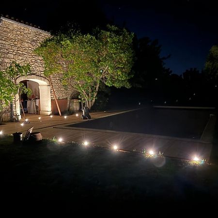 Le Coing Des Vignes Bed & Breakfast Mauressargues Exterior photo